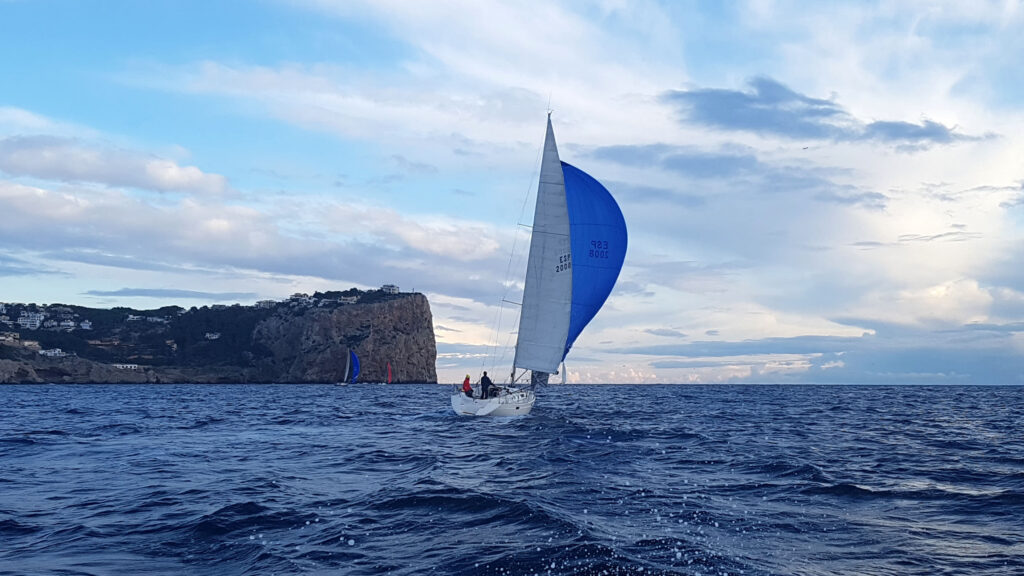 Mestral Fast y Maribel ganan la Regata B&G A2 organizada por el Real Club Náutico de Palma