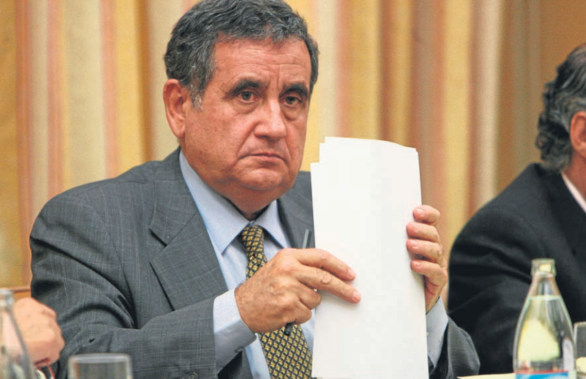 Un ex jefe de Puertos acusa a la APB de «parcialidad y sectarismo» en un concurso