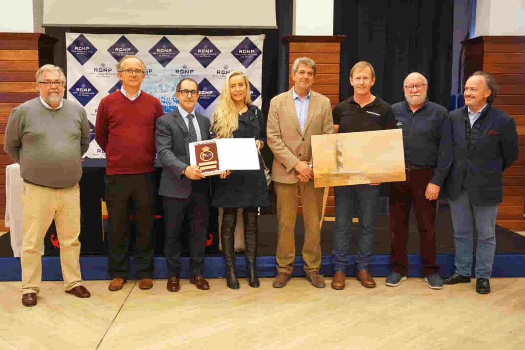 Joern Larsen: “Tuvimos que frenar el barco por seguridad”