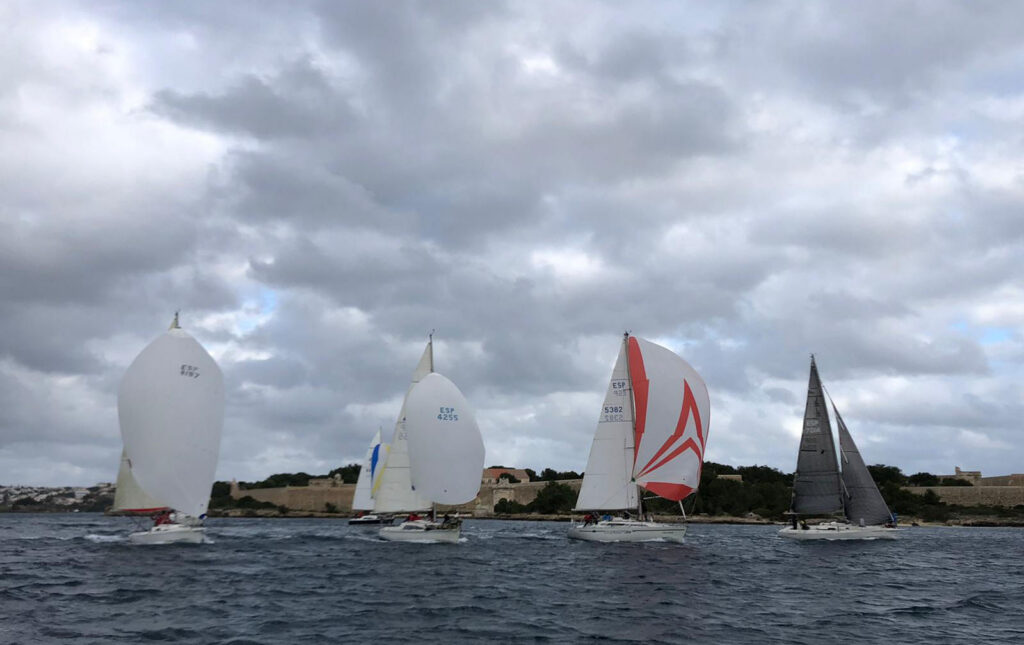 El Wanderlust fue el más rápido en la Regata Dia del Poble de Menorca