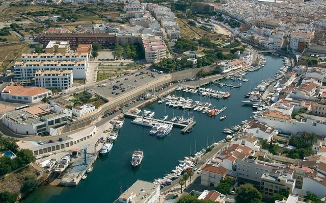 Ports IB inicia un estudio para adaptar sus puertos al cambio climático