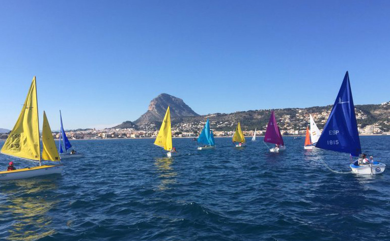 Violeta del Reino lidera el Campeonato de Europa de Hansa 303