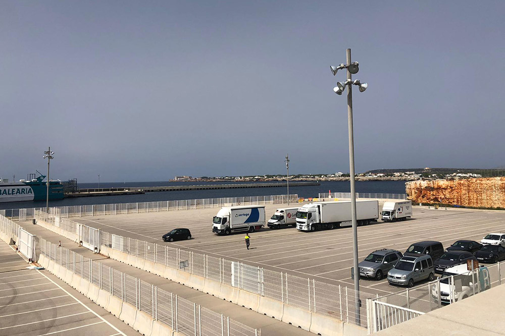 El Govern quita las tasas a las navieras durante el estado de alarma