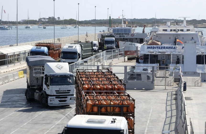 El Govern cierra los puertos al tráfico de pasajeros en Baleares
