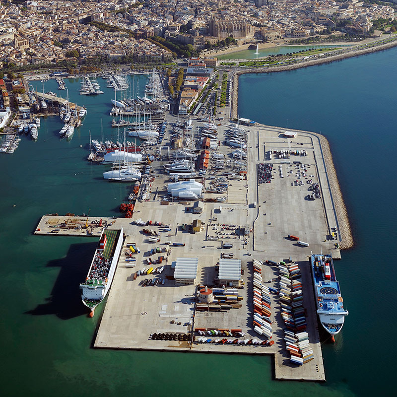 Los varaderos cesan su actividad por orden del Gobierno