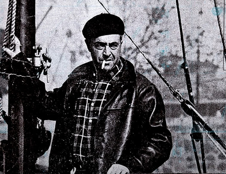 Vito Dumas, solitario capitán