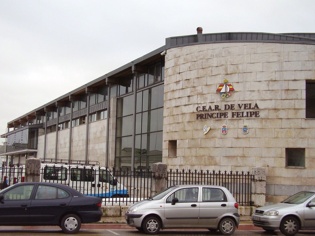 La federación de vela confina al equipo nacional en el CEAR de Santander contra el criterio del CSD