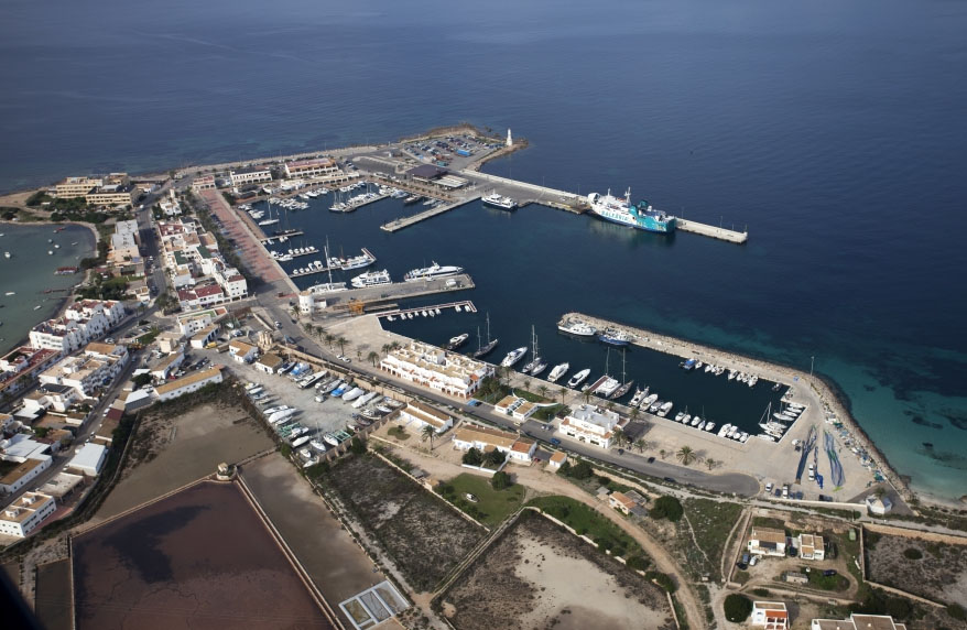 Se reducen las escalas en Formentera por motivos medioambientales