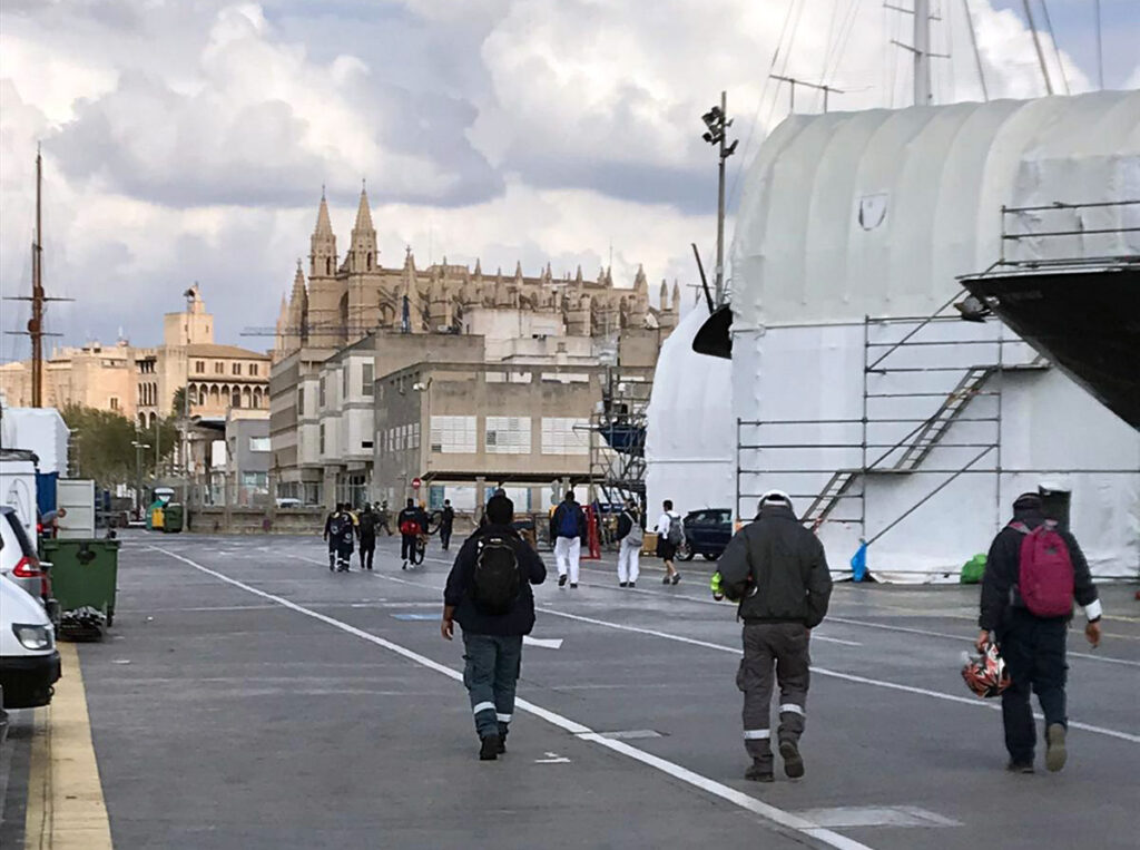 El Club de Vela de Andratx y la ACBN alegan contra la prórroga del varadero de Palma