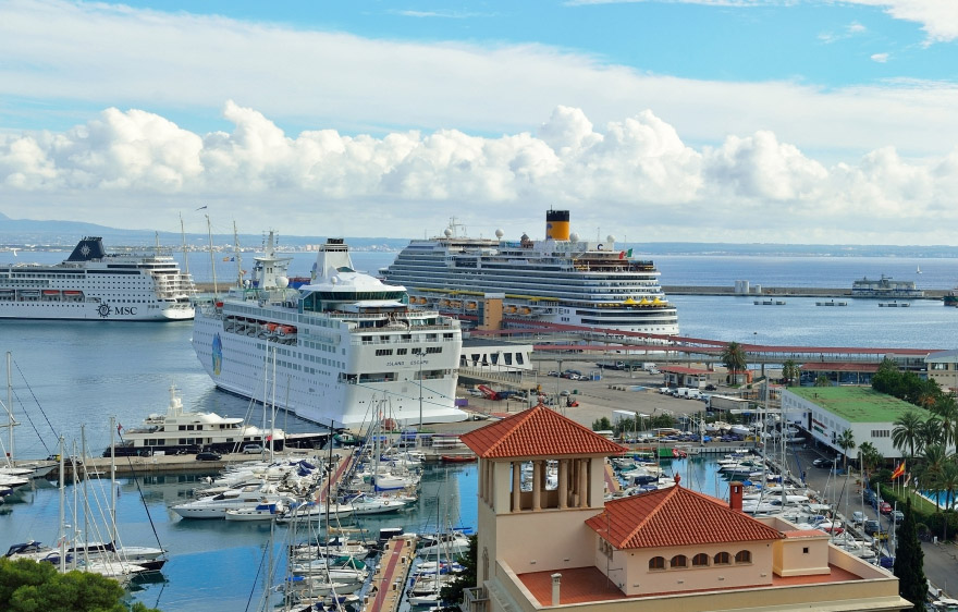El turismo de cruceros cae un 90% en el puerto de Palma