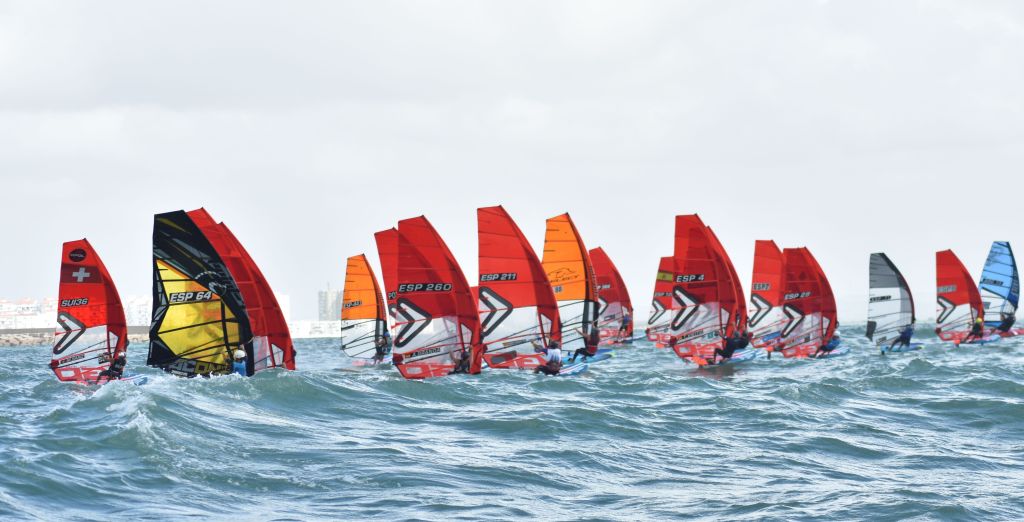 Baleares arrasa en el Campeonato de España juvenil de Open Foil