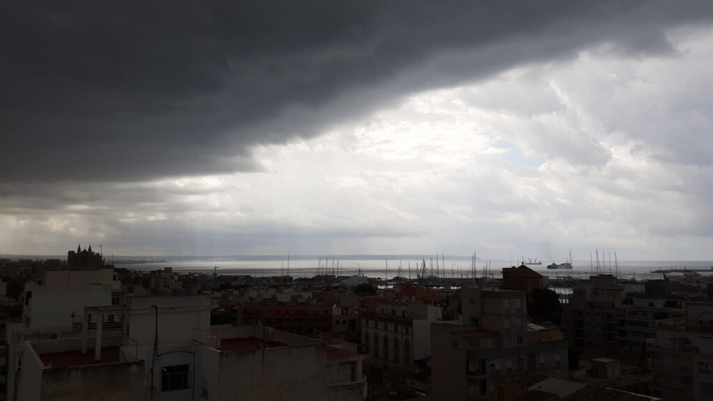 Chubascos tormentosos aislados los proximos días en Baleares