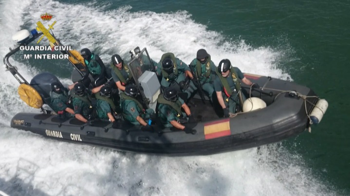 Los hombres de Harrelson en el fondeadero