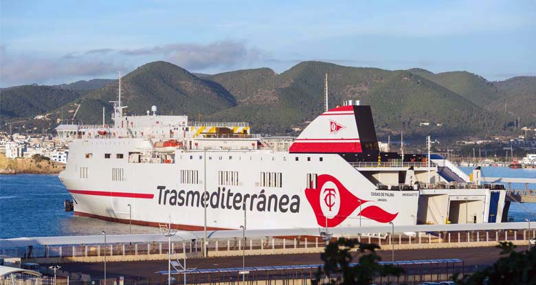 La crisis de Transmediterránea hace peligrar las conexiones de Baleares