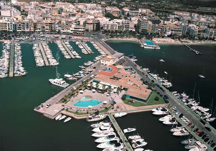 El Náutico de Pollença busca empresa para remodelar su sede