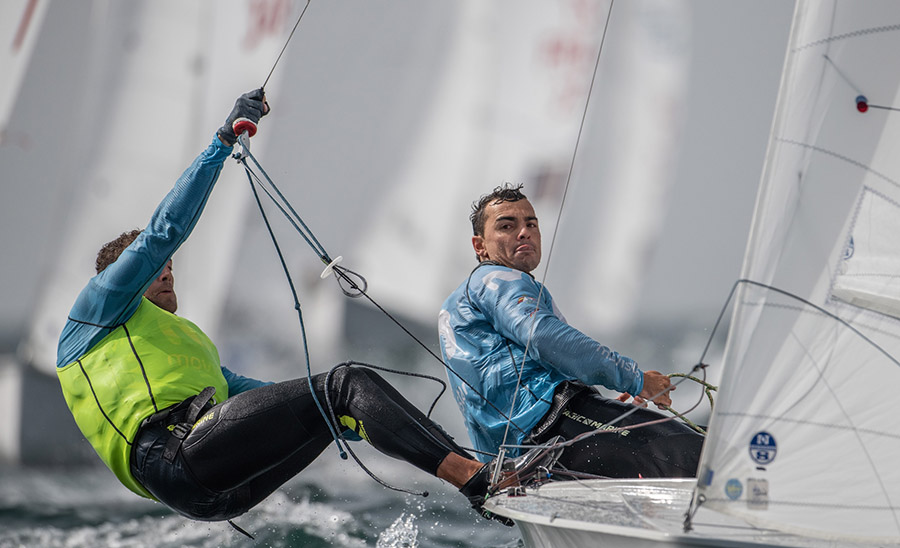 España se muestra imparable en el Mundial de 470