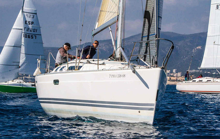 Kyo V y Lost Horizon ganan la Regata Llevant 2021