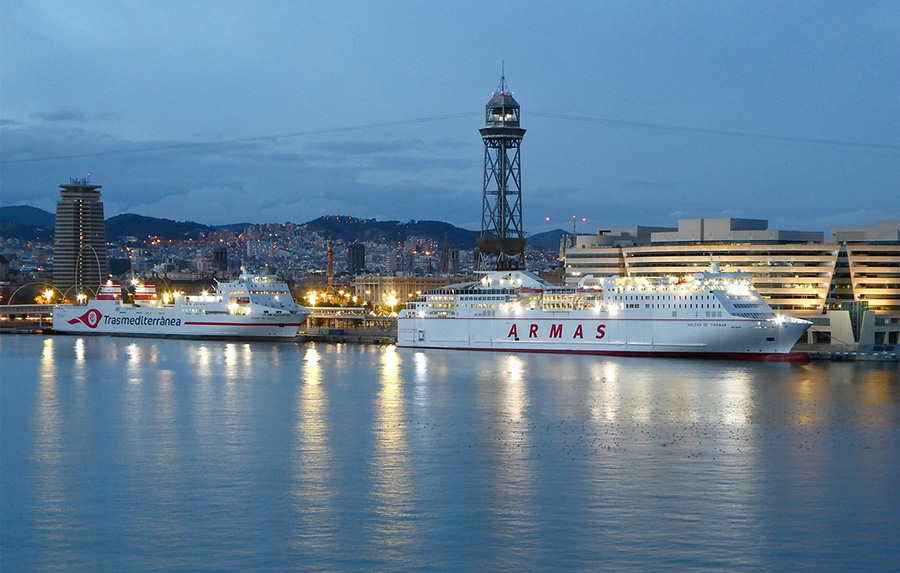 Acusan a la naviera Armas de utilizar a estudiantes para cubrir puestos de trabajo