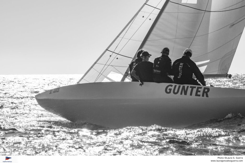 Yeahnah, líder de la Puerto Portals Dragon Championship