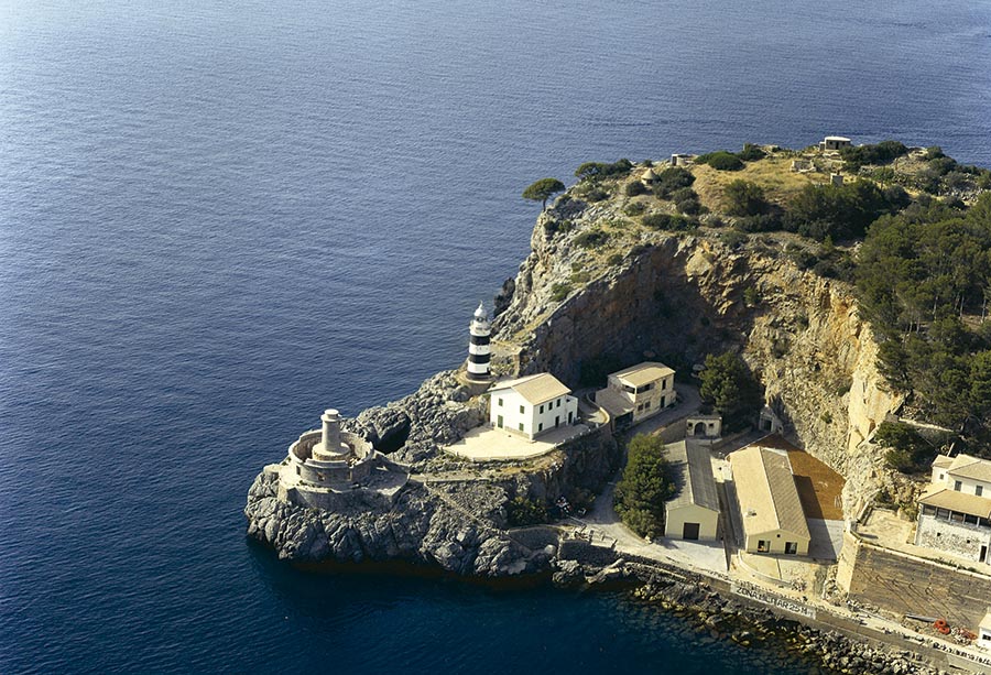 Restaurados los forjados del faro de Sa Creu en el Port de Sóller