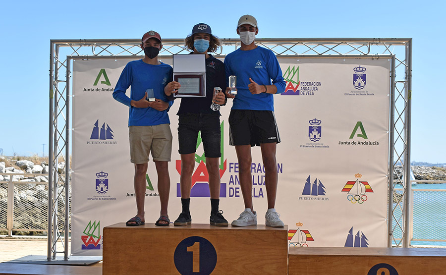 Los baleares destacan en las Copas de España de Techno e iQFoil