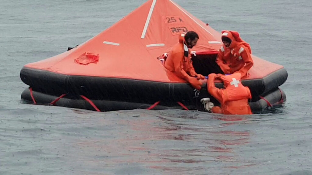 Los navegantes impugnan el ‘decretazo’ de equipos de seguridad