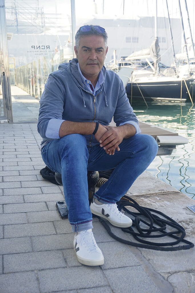 «Los pescadores profesionales piensan que el mar es suyo»