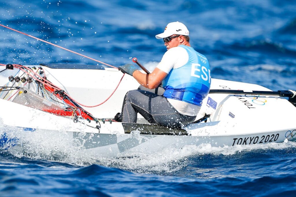 Cardona entra en la Medal en tercera posición