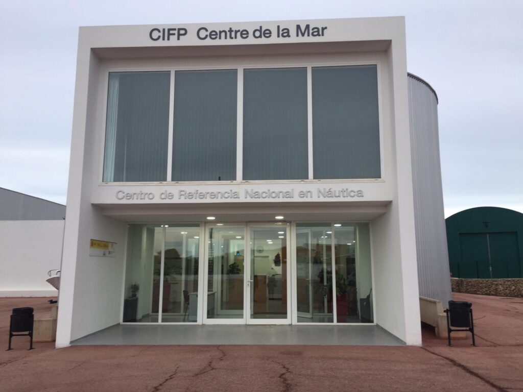 El Centre de la Mar ofrece formación a más de 200 alumnos