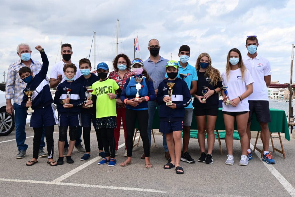 Nikko Palou gana el Trofeo Presidente del CN Portocolom en la clase Optimist