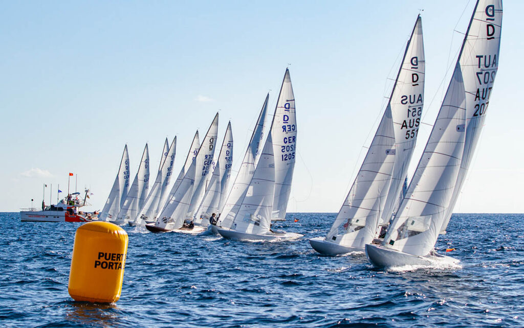 Meerblick estrena el liderato de las V Puerto Portals Dragon Winter Series