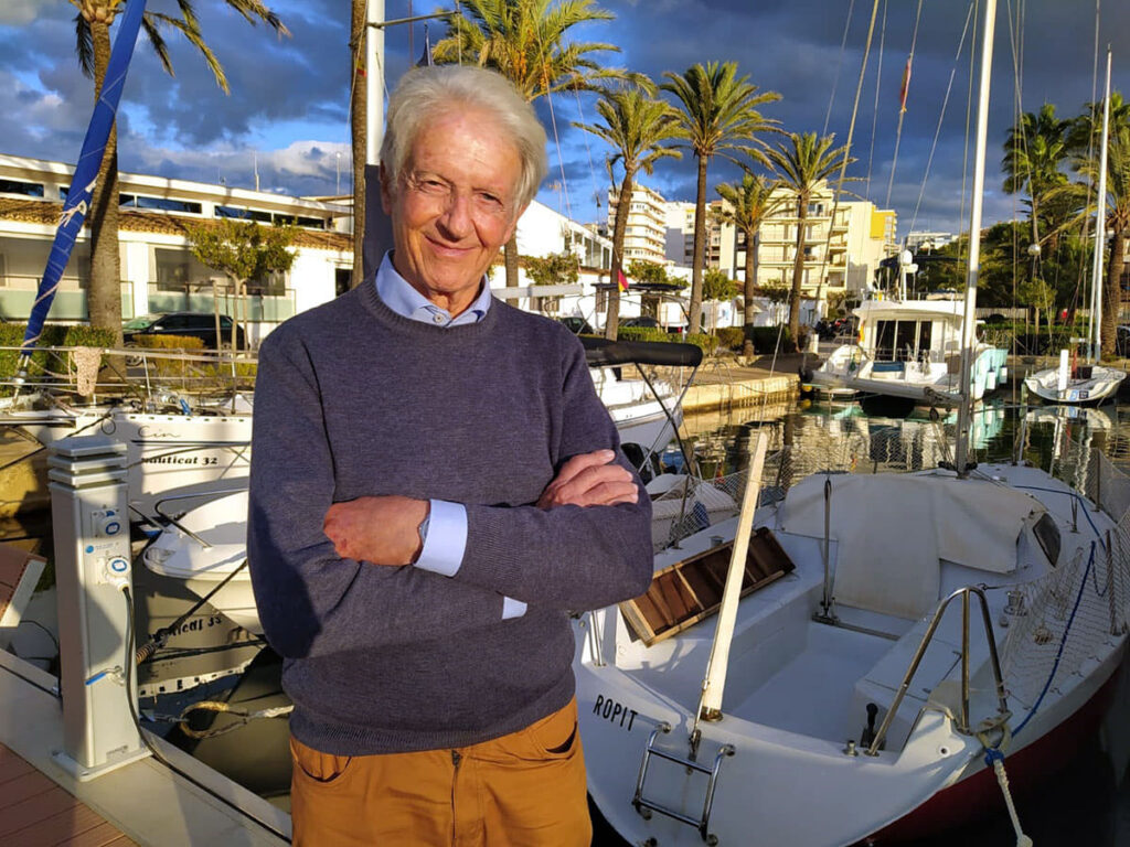 «El mar y la navegación han sido muy importantes en mi vida»