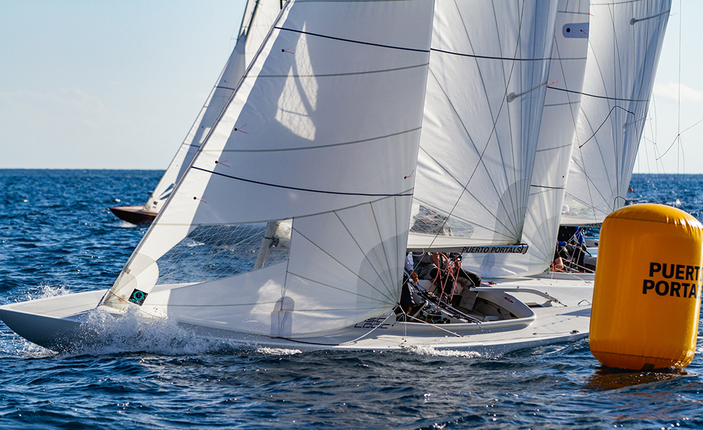 Gran actuación de Basic Logic en Puerto Portals