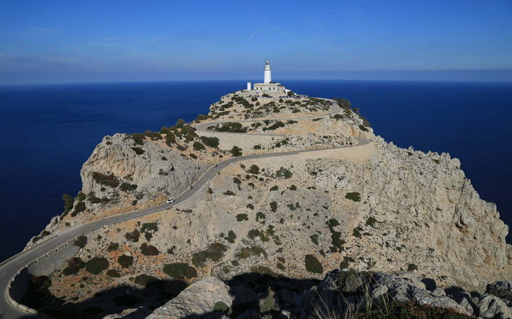 APB adjudica los concursos de los faros de Formentor, Artrutx y La Mola