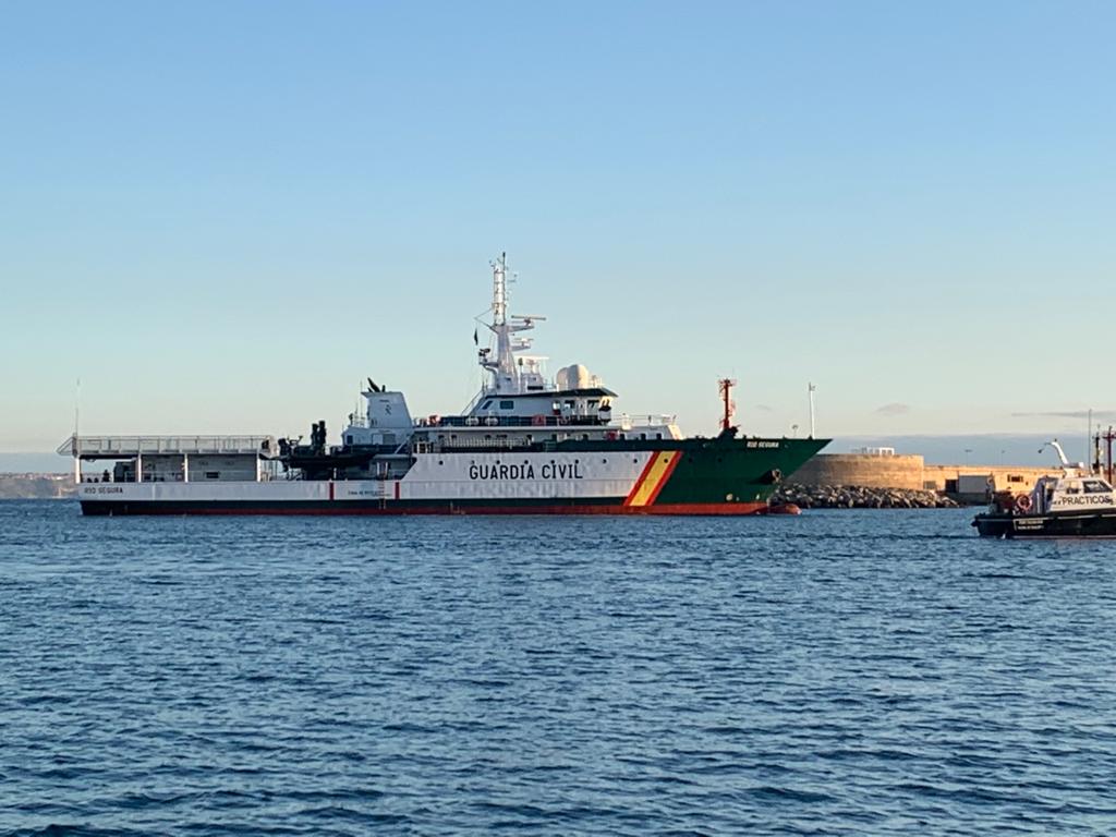 El buque insignia de la Guardia Civil recala en Palma