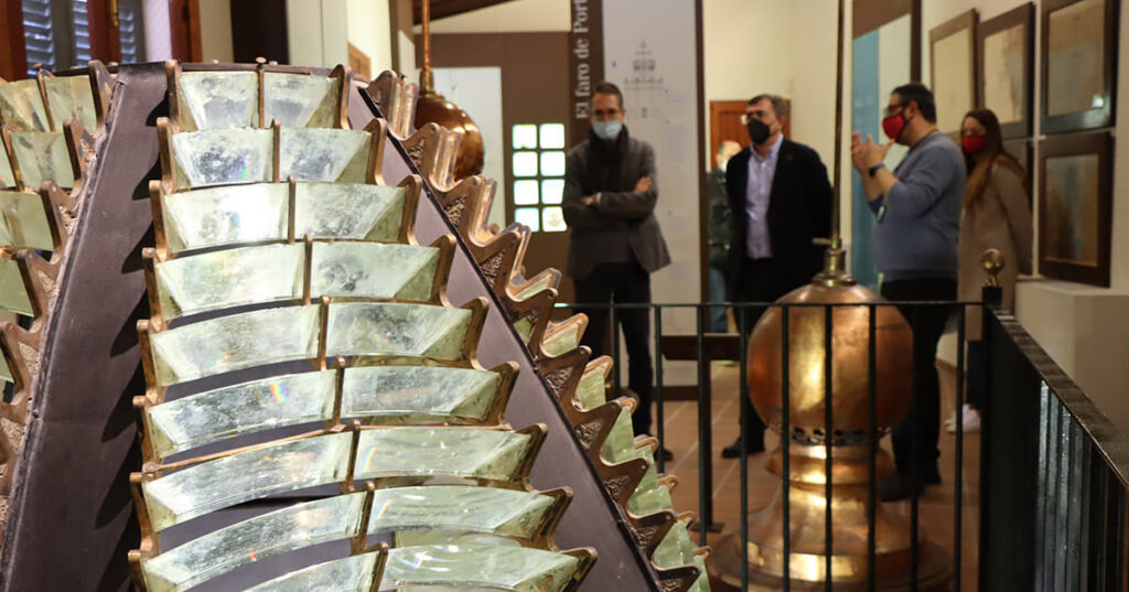 ¿Quieres conocer cómo era la solitaria vida de un farero?