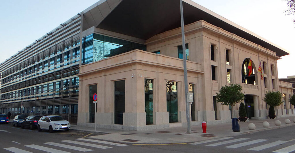 Los jefes de la APB se quedan sin ‘bonus’ tras una auditoría de Puertos del Estado