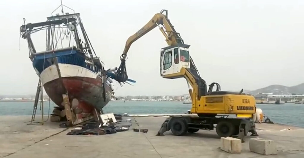 Las máquinas comienzan a despedazar el Charpat Segundo