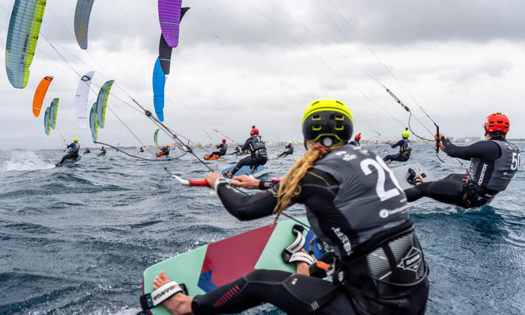 El inglés Connor Bainbridge arrebata el triunfo al español Denis Taradin en el Arenal