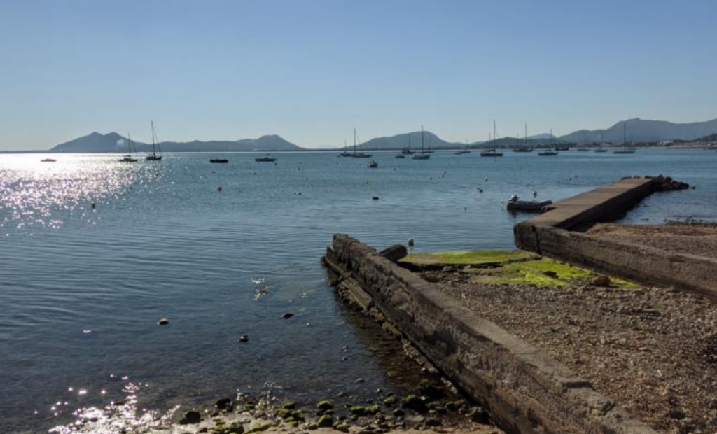 El Ayuntamiento de Pollença culpa a la náutica de la degradación de la bahía