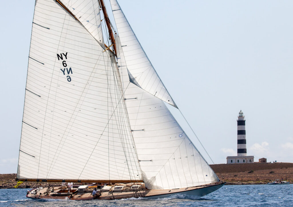 El enésimo intento de garantizar la actividad de los clubes náuticos