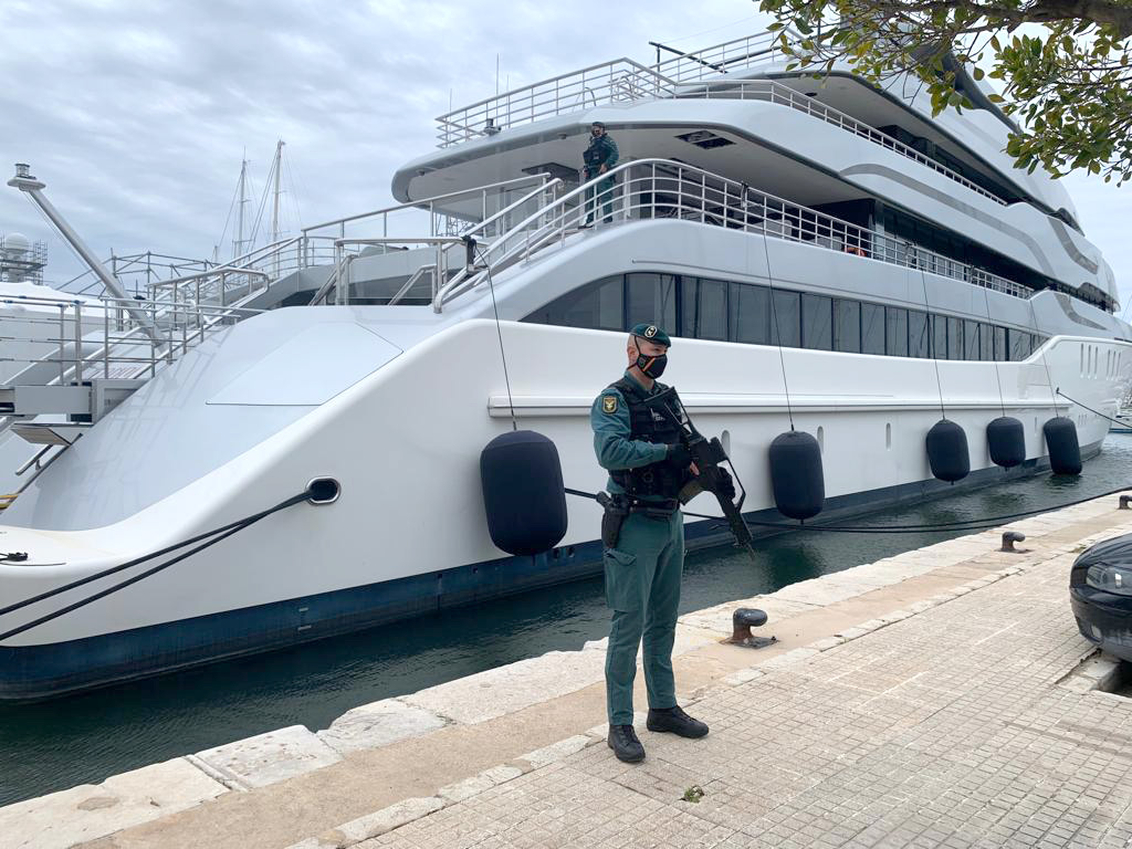 Yates de oligarcas rusos: ya es oficial la “incautación” del Tango