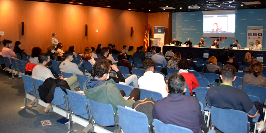 Descubrir el mar como oportunidad laboral a los jóvenes