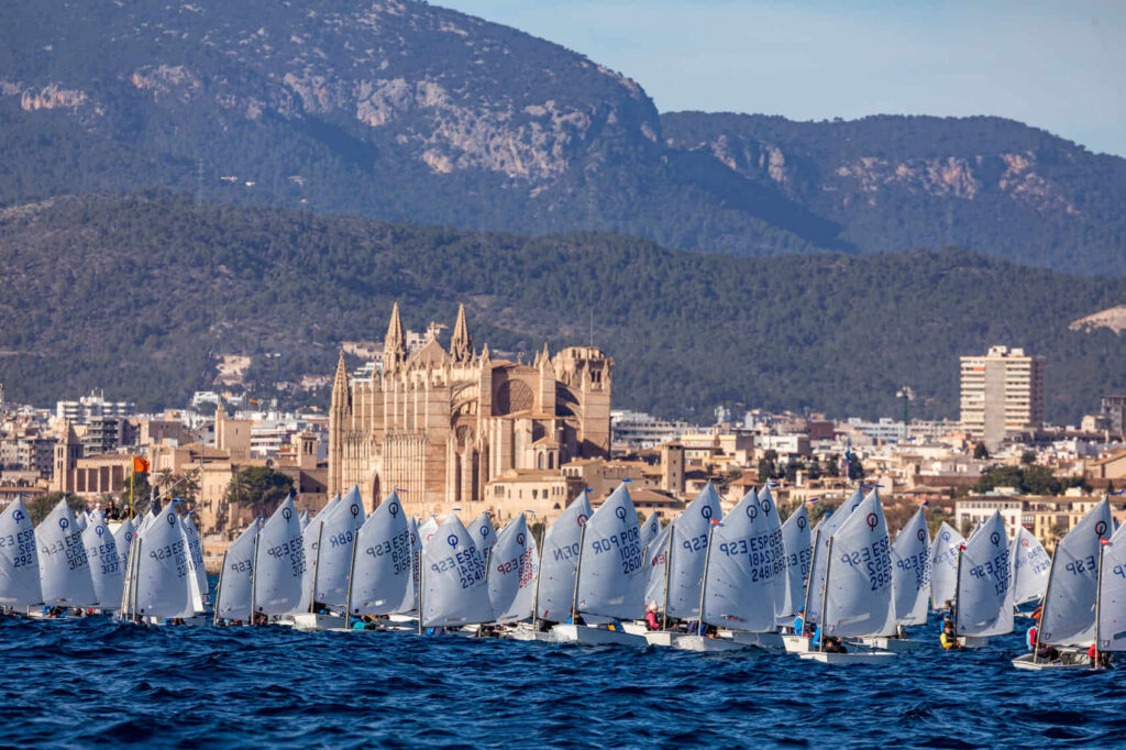 La vela balear homenajea a sus 134 medallistas