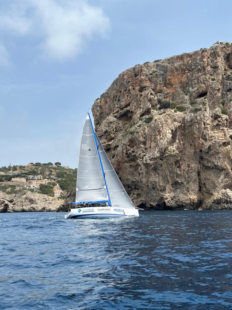 Modul se lleva el triunfo en una Vuelta a Mallorca A3 marcada por la falta de viento