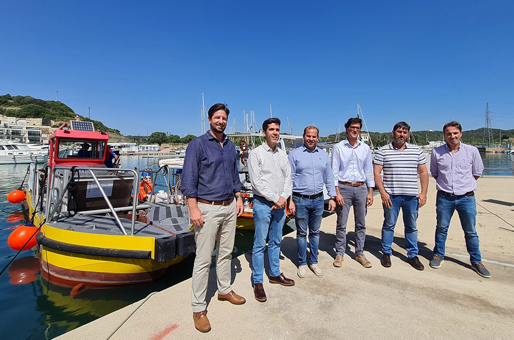 El servicio de limpieza del litoral se pasa al gas y a la energía solar