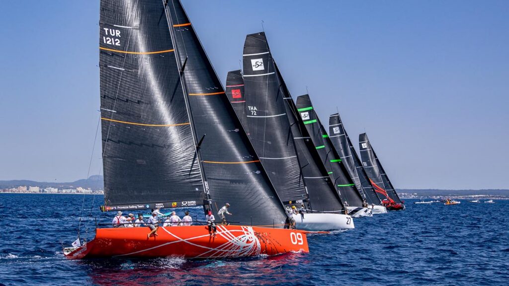 Tres barcos se disputan hoy la victoria en una apretada final en Puerto Portals