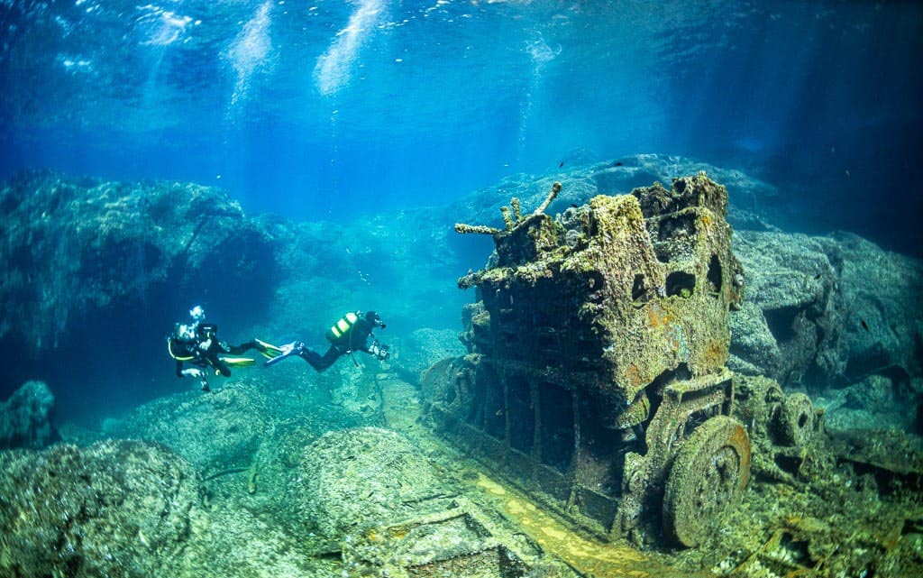 El Francina, un mercante que mató a 10 de sus tripulantes