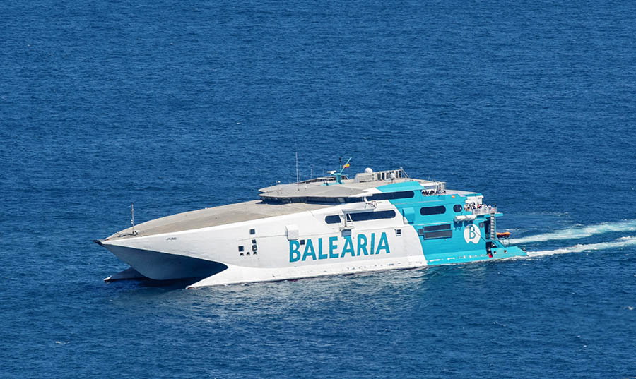 Baleària refuerza con dos barcos las conexiones entre Ibiza y Dénia