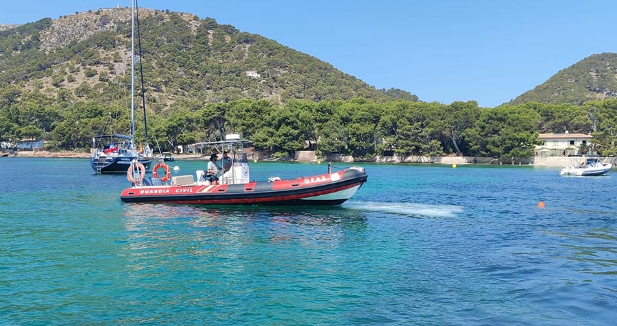 Ports IB termina la instalación de las boyas de Formentor